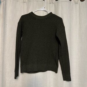 Time and Tru Dark Green Crew Neck Sweater